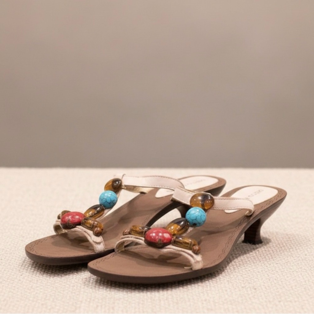 Woods sandals